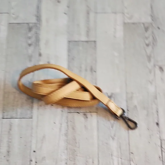 Tan Leather Shoulder Bag - Picture 7 of 12